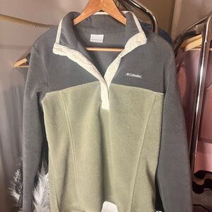 Columbia Olive and Grey Fleece Jacket